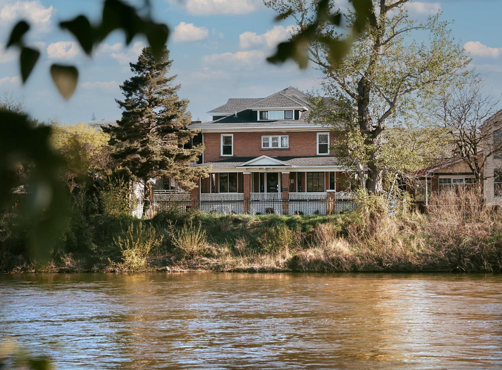 Goldsmith'S River Front Inn Missoula Exterior foto